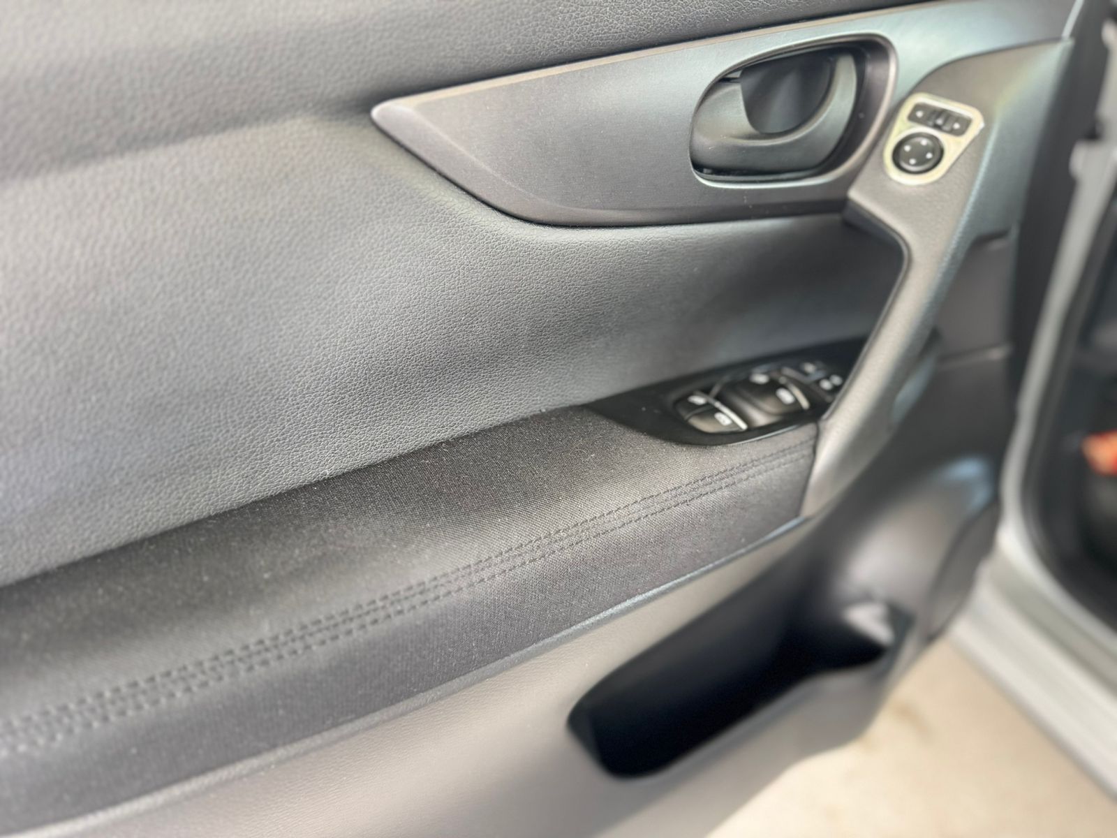 WhatsApp Image 2025-11-07 at 11.03.47 (1)