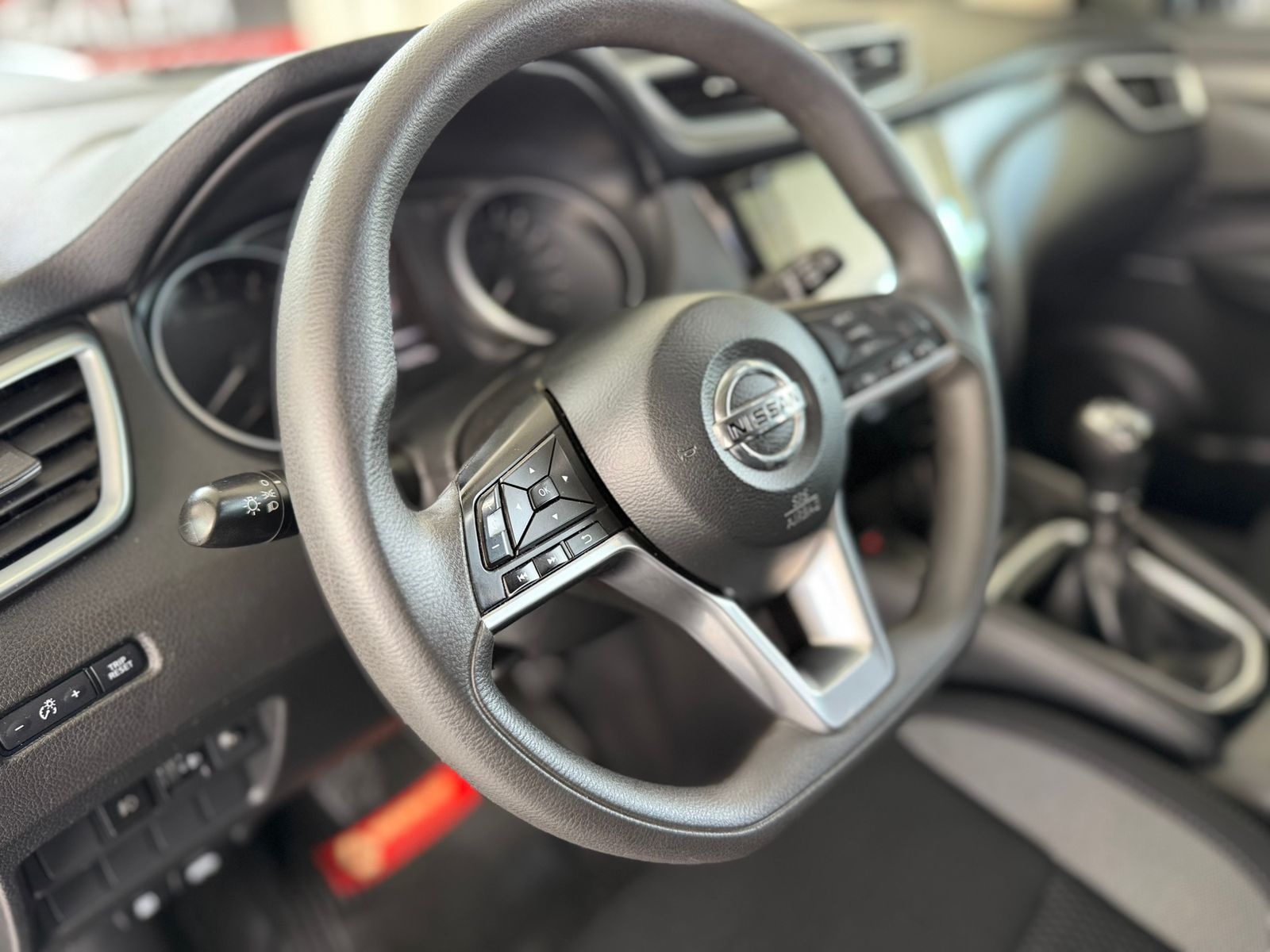 WhatsApp Image 2025-11-07 at 11.03.47