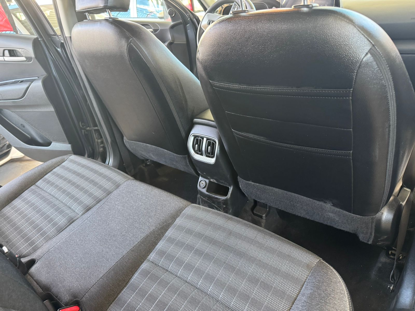 WhatsApp Image 2025-11-07 at 16.49.35