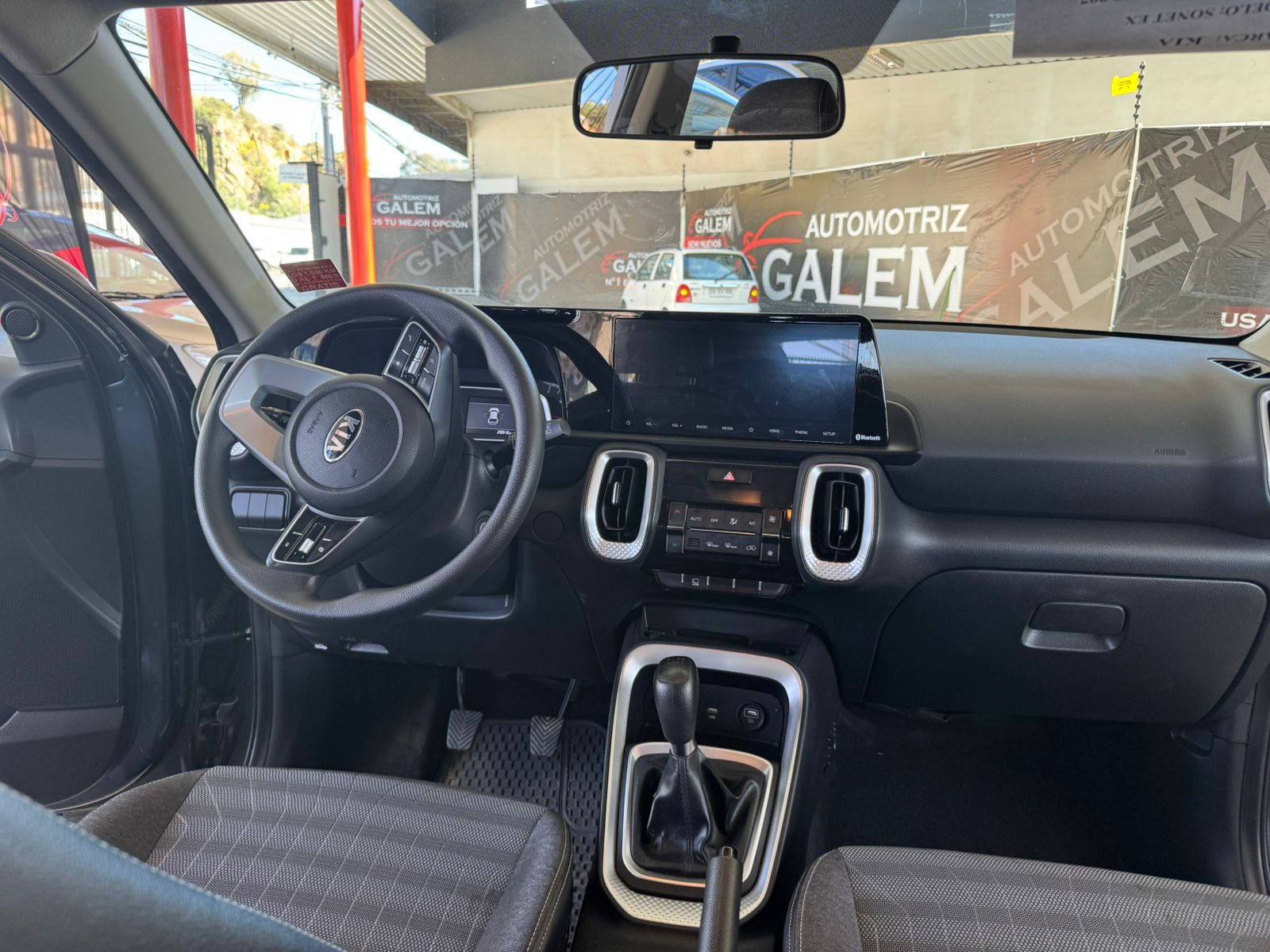 WhatsApp Image 2025-11-07 at 16.49.36 (1)