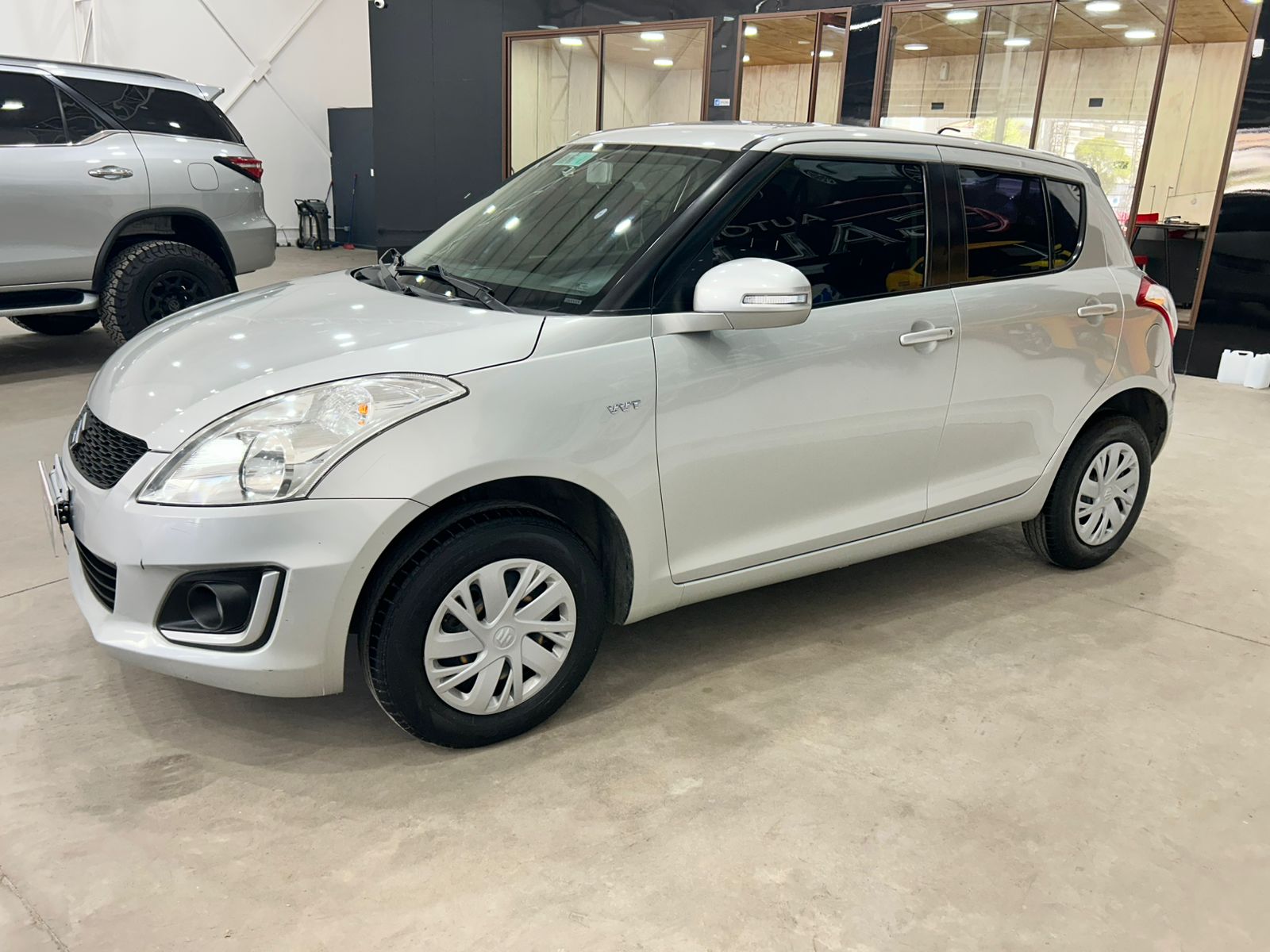 WhatsApp Image 2025-11-10 at 11.49.08 (2)