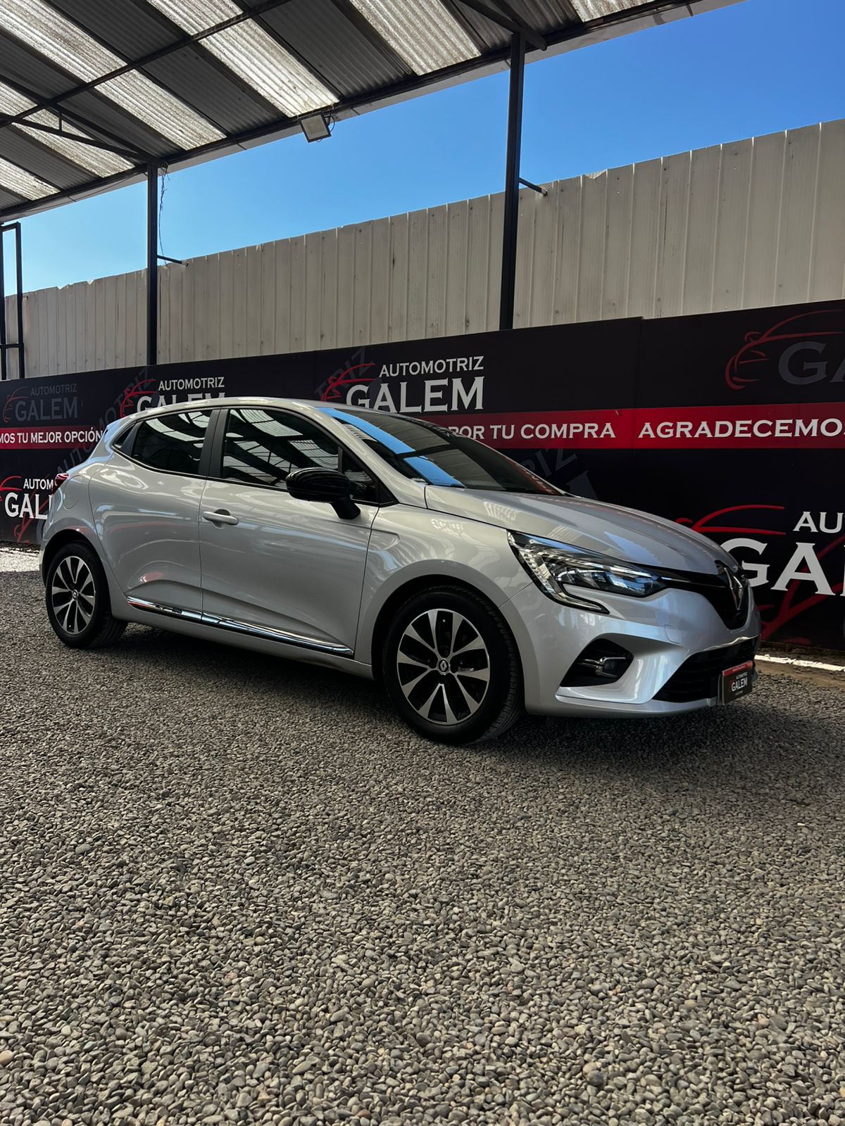 WhatsApp Image 2025-11-10 at 16.37.45