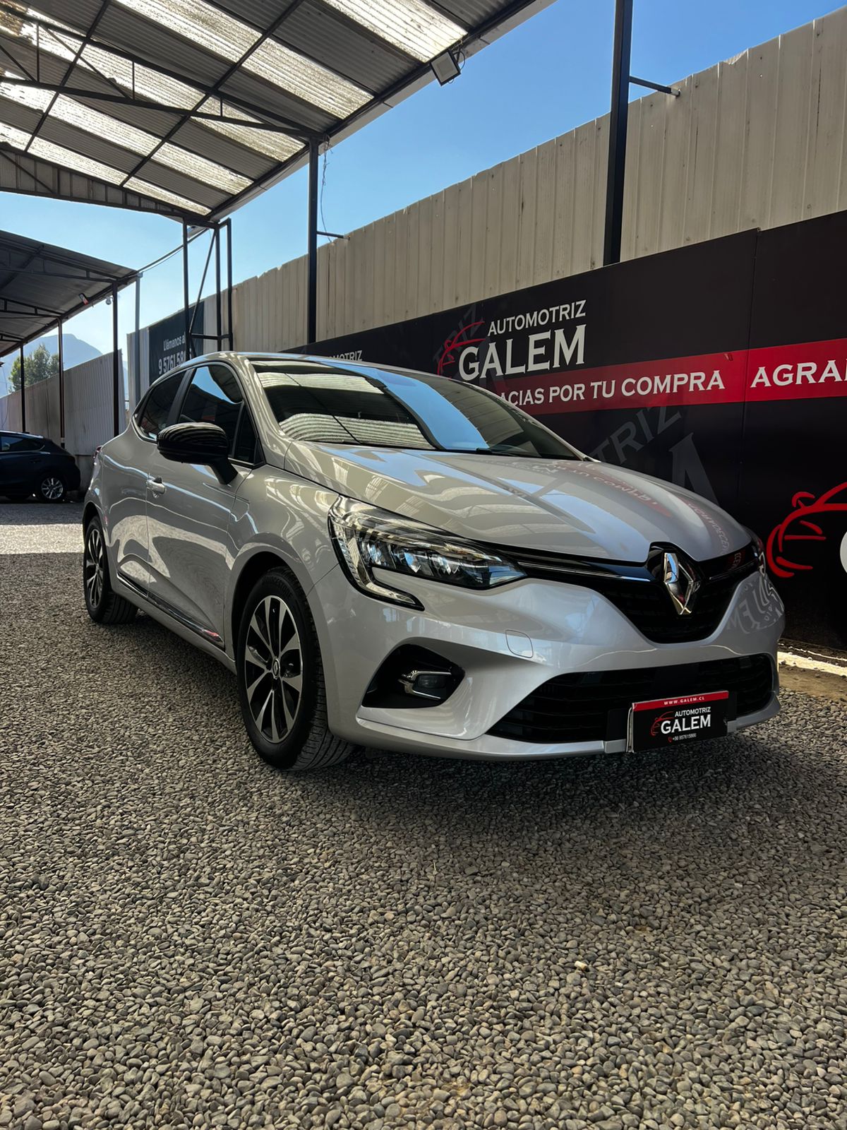 WhatsApp Image 2025-11-10 at 16.37.46 (2)