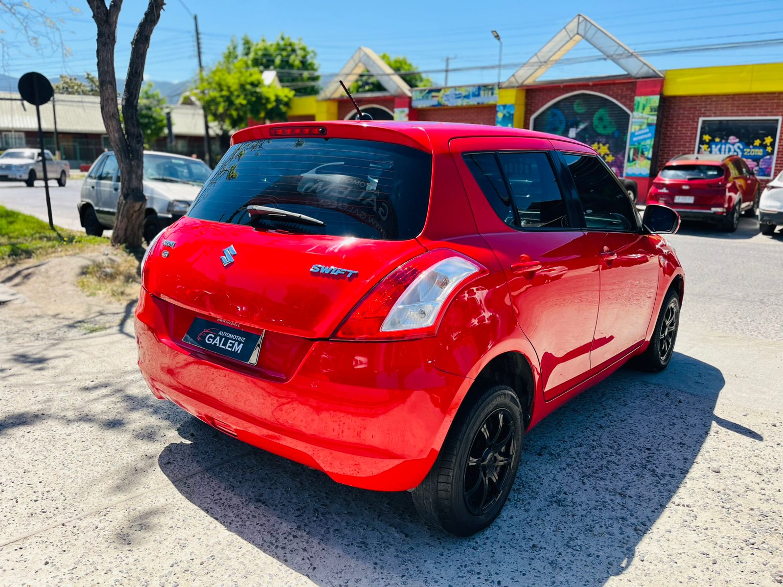 WhatsApp Image 2025-11-10 at 18.05.03 (4)