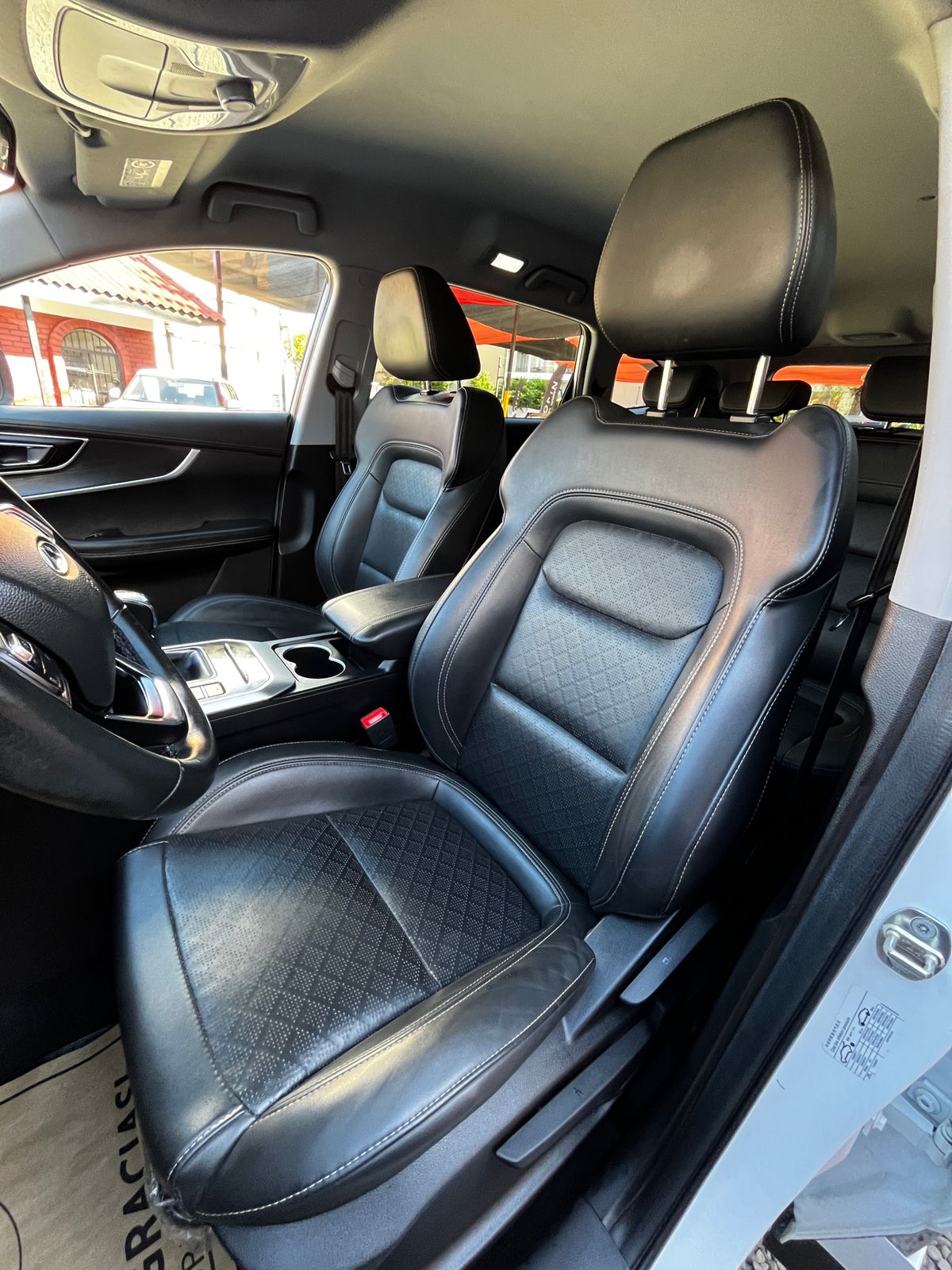 WhatsApp Image 2025-11-10 at 18.20.05 (2)