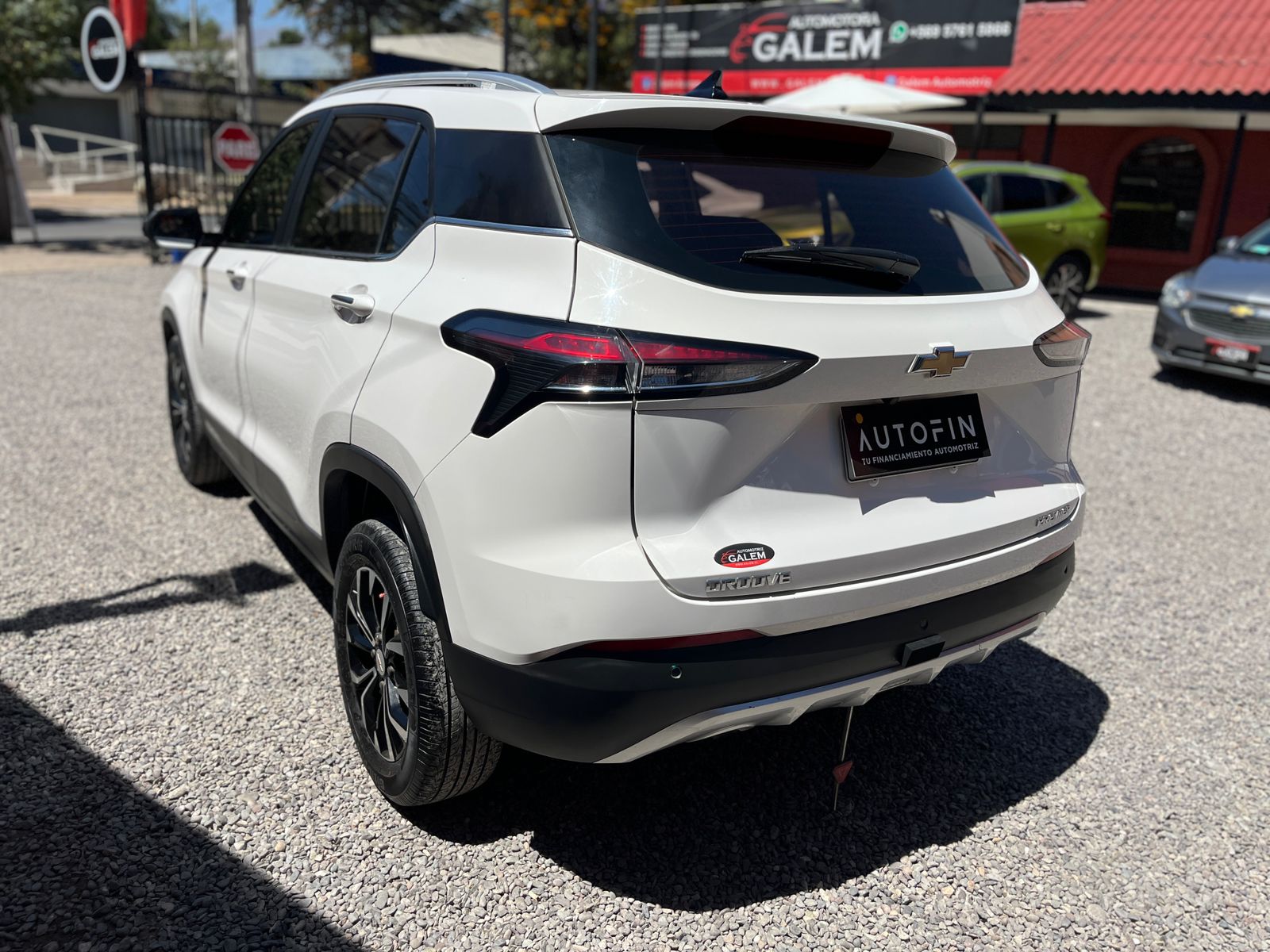 WhatsApp Image 2025-11-12 at 15.19.15 (5)